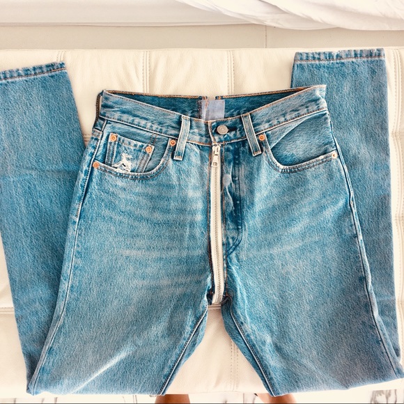 levis with zipper in the back